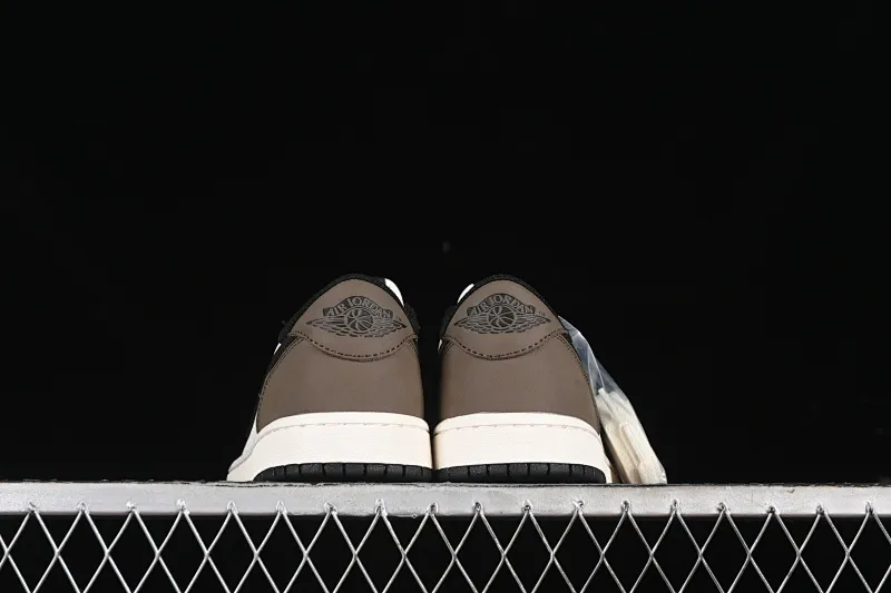 All categories Air Jordan Jordan series basketball shoes Air Jordan 1 Low Air Jordan 1 Low OG AJ1 Joe 1 Little Mocha Low-top cultural basketball shoes CZ0790-102